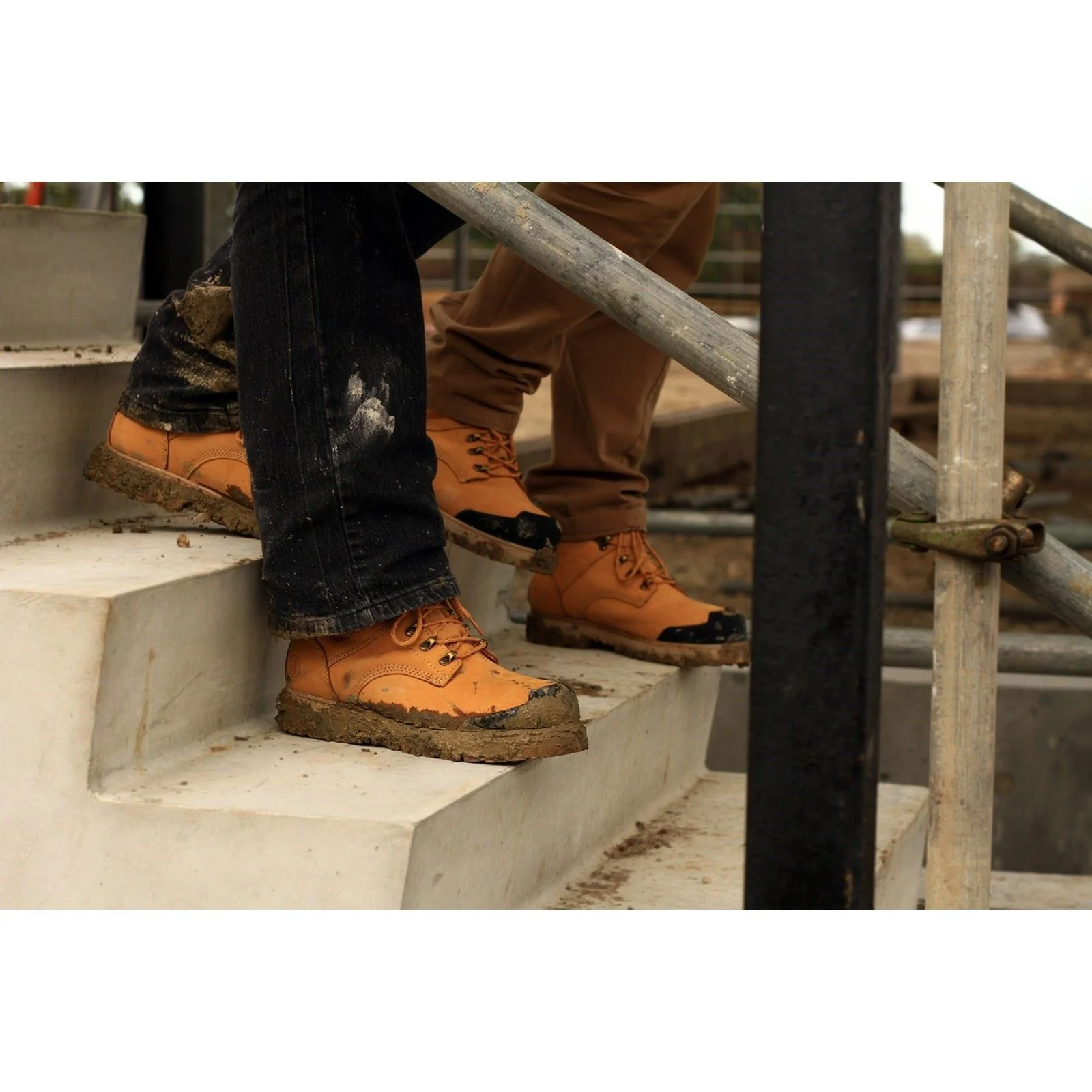 Amblers Safety Men's FS226 Industrial Safety Boot in Honey - Image 7