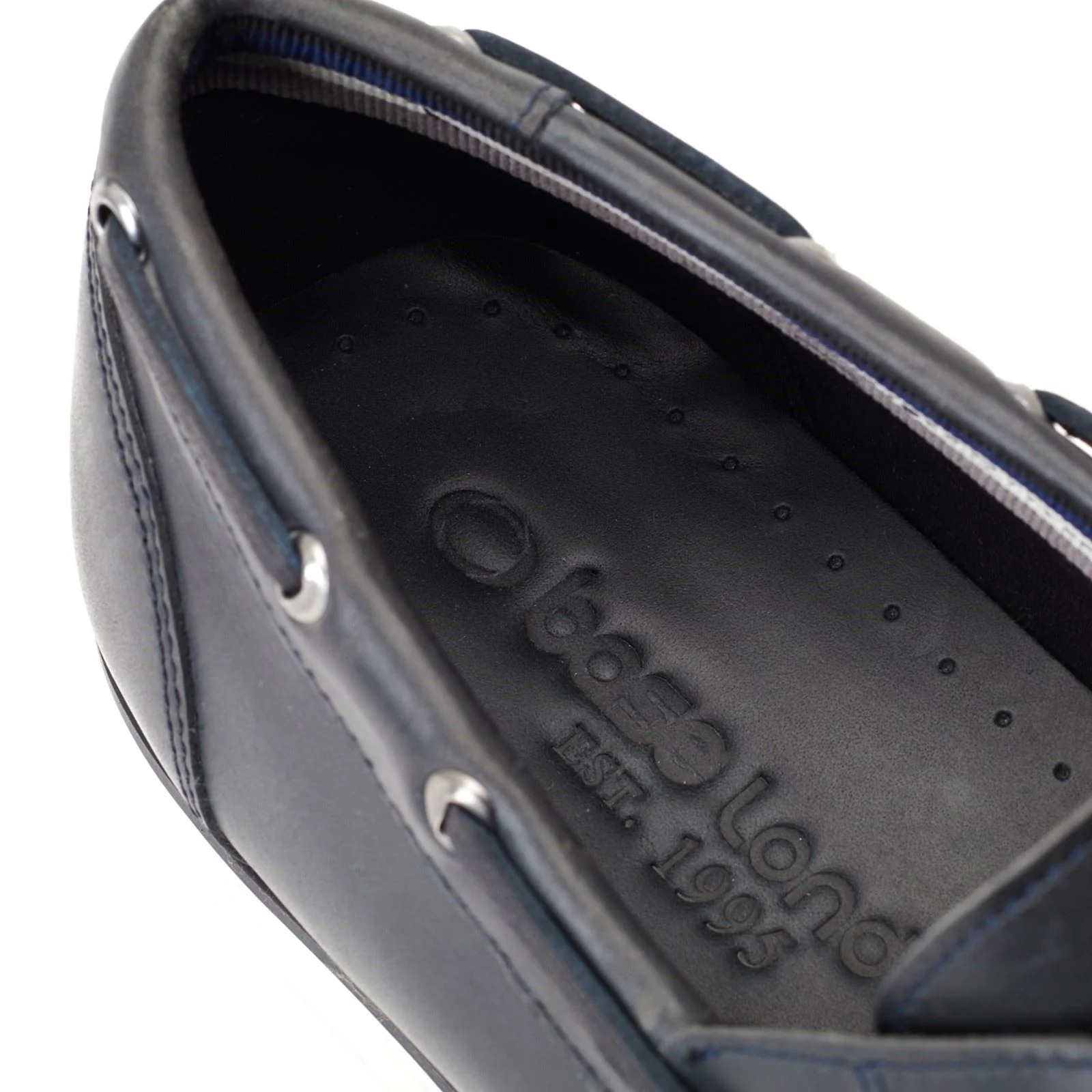 Base London Men's Stern Boat Shoe in Navy - Image 6