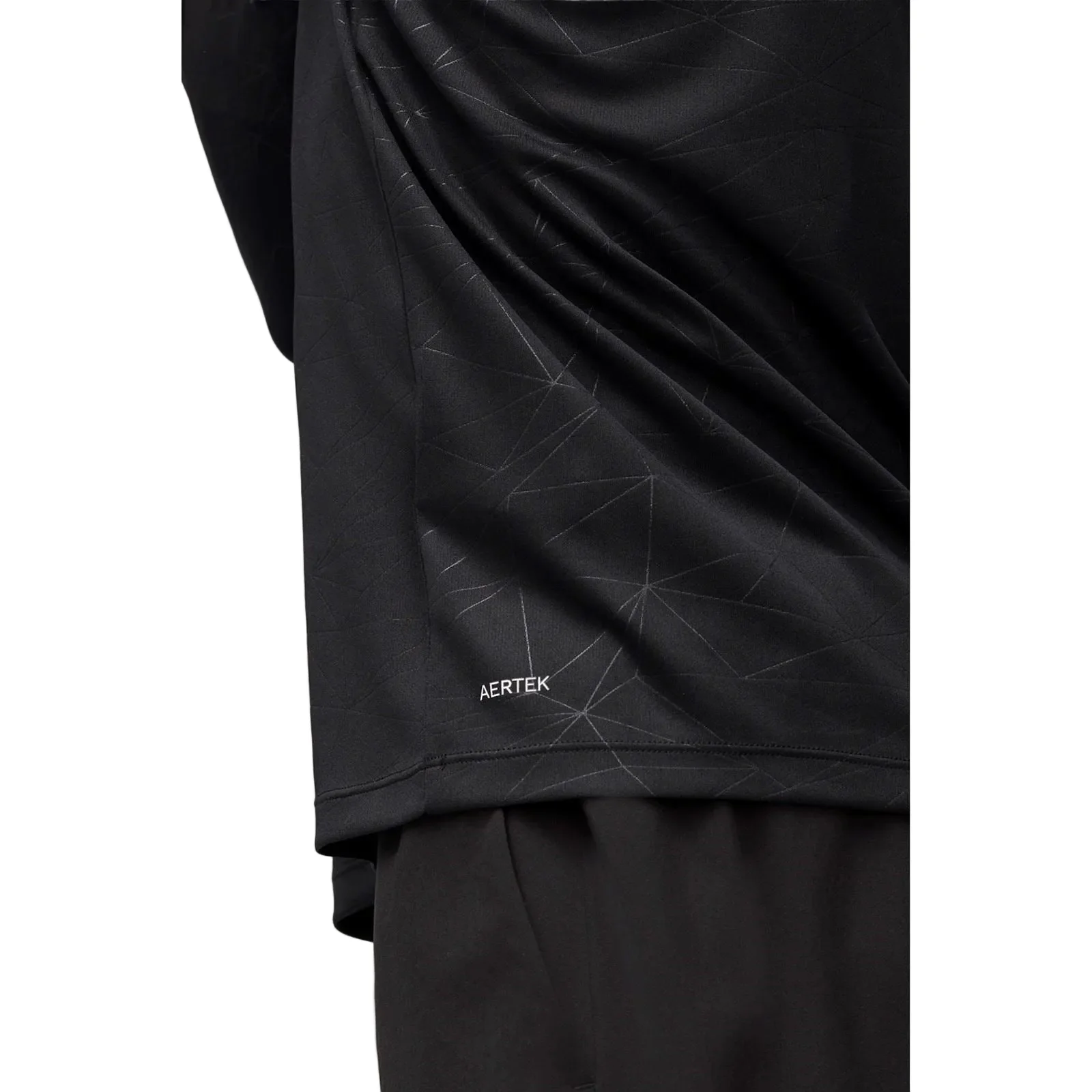 Castore Adapt Training 1/4 Zip Top Polyester Men's Black Activewear T-Shirts - Image 7