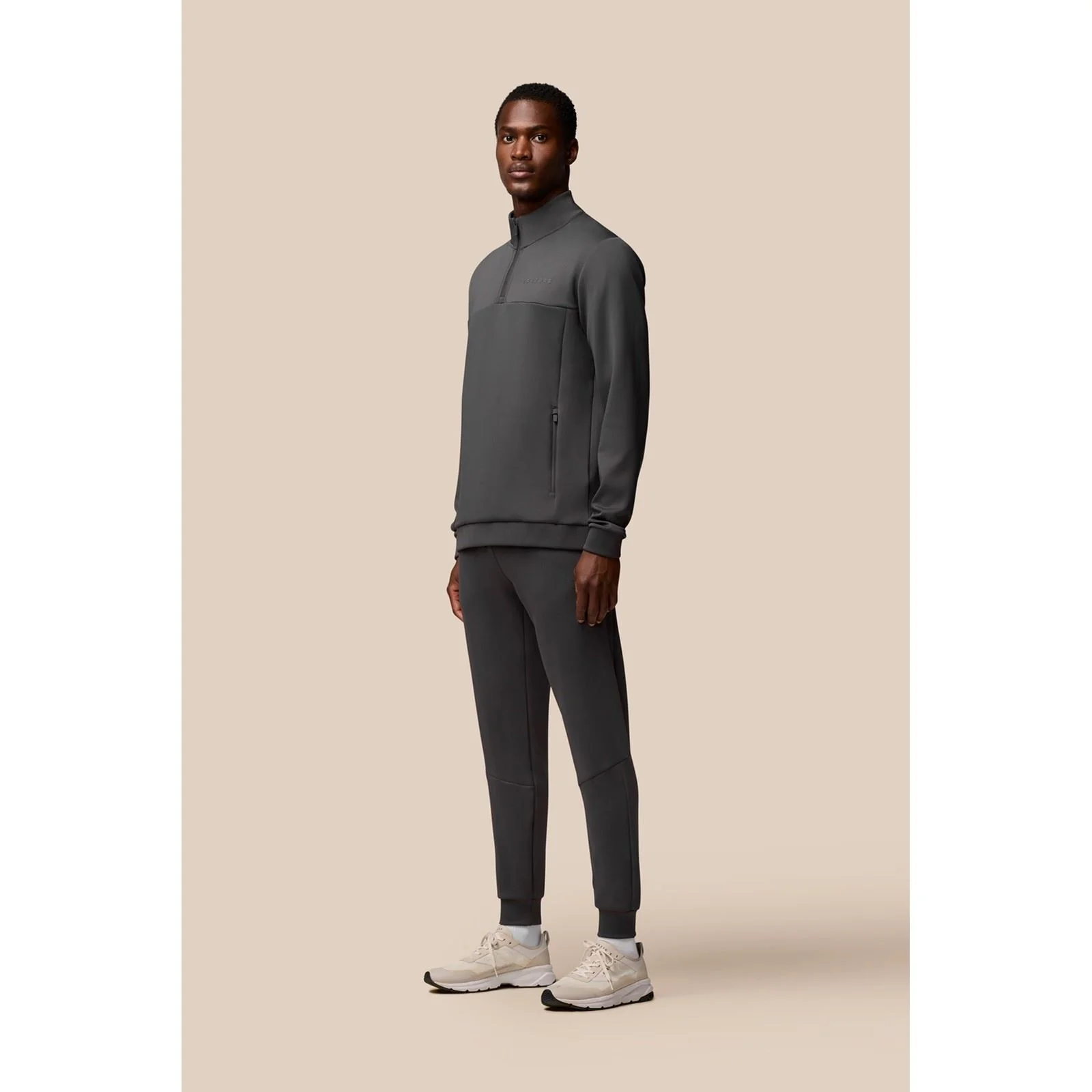 Castore Scuba 1/4 Zip Polyester Men's Grey Sweatshirt - Image 4