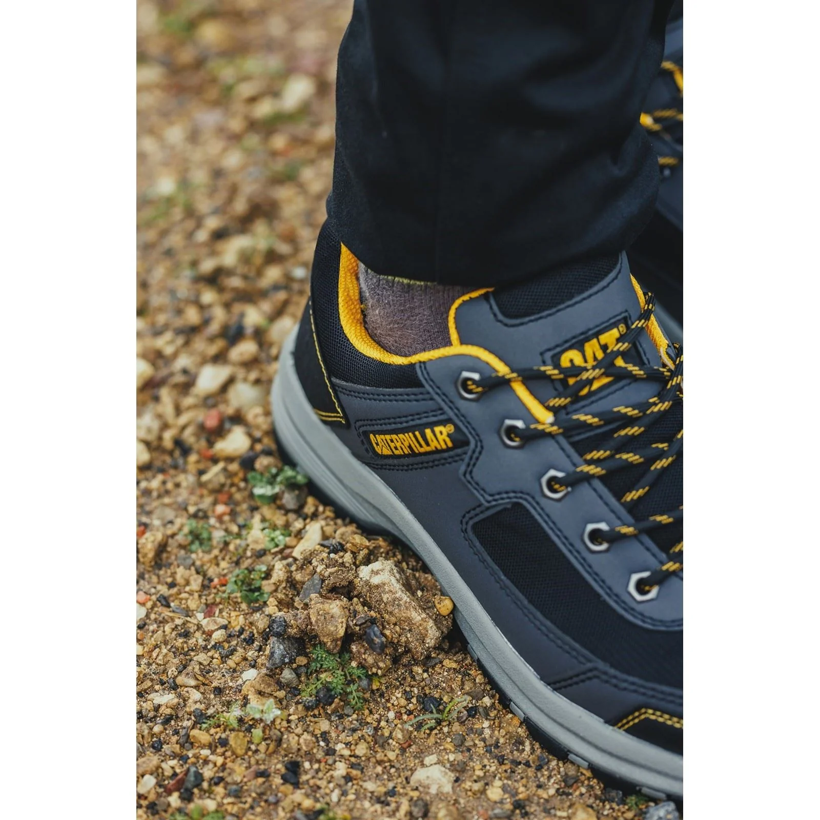 Caterpillar Men's Elmore Safety Trainer in Grey - Image 7