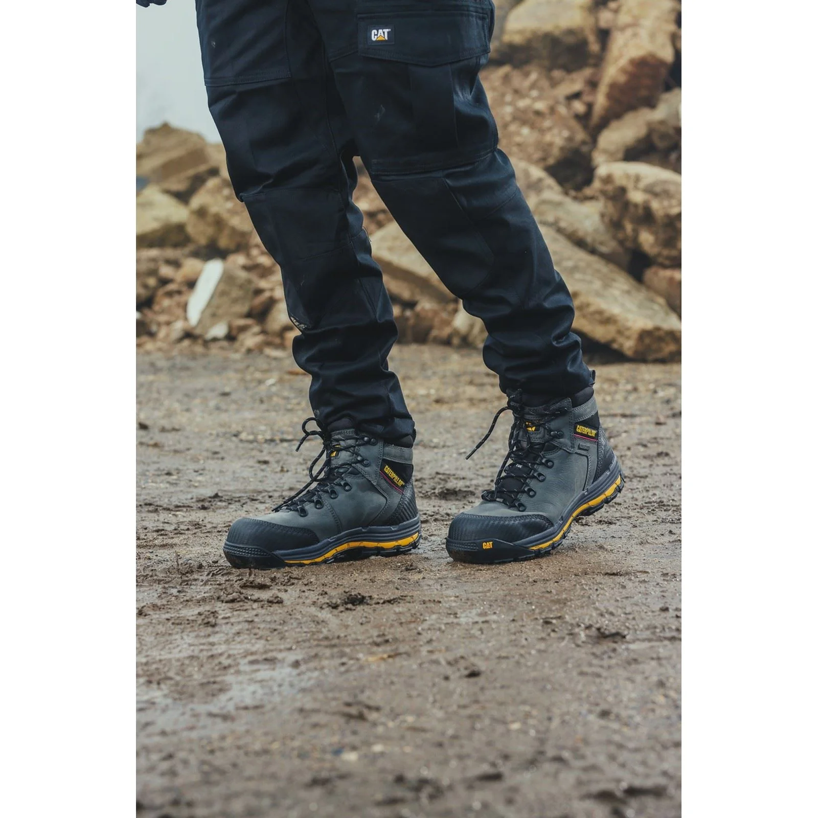 Caterpillar Men's Munising Safety Boot in Dark Shadow - Image 5