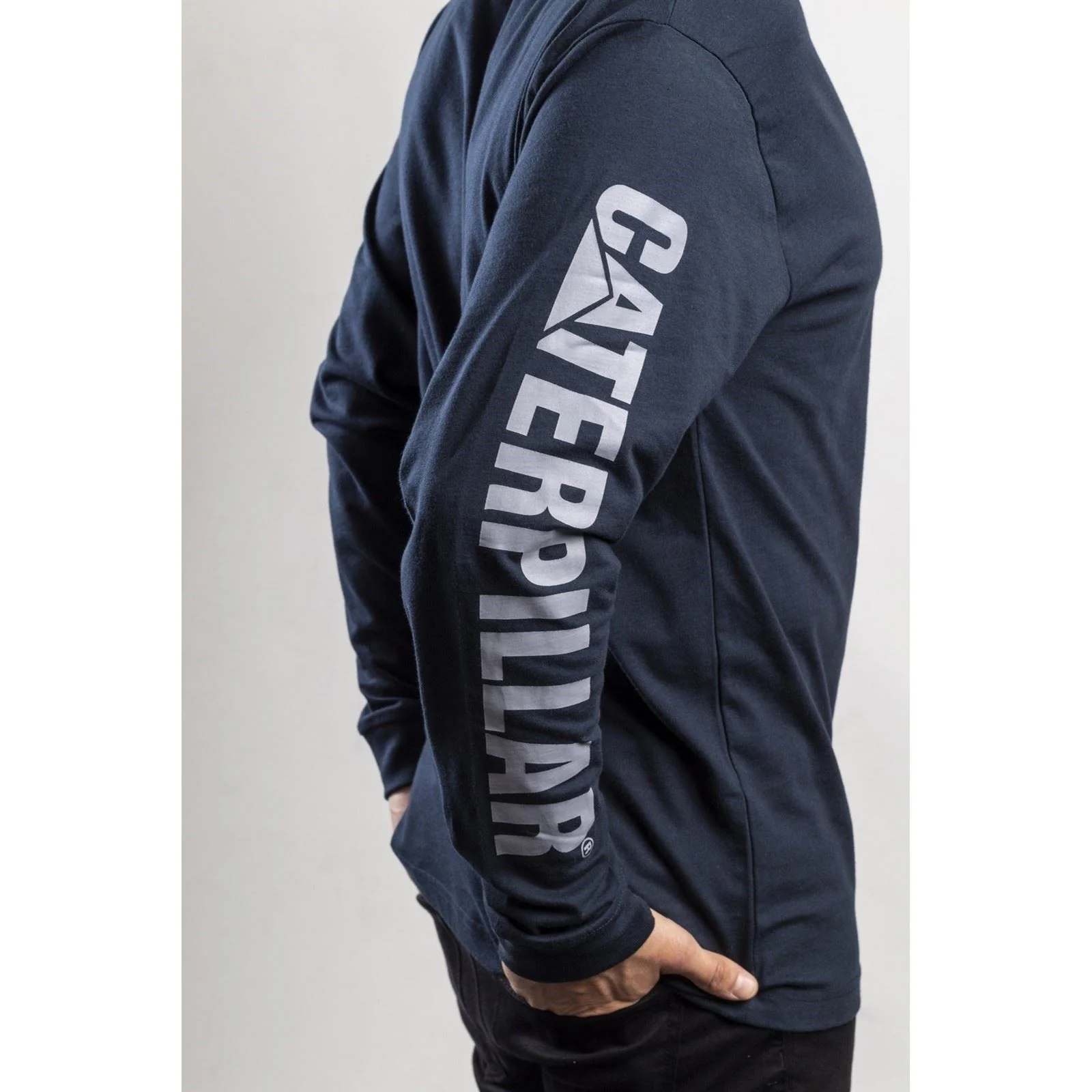 Caterpillar Men's Trademark Banner Long Sleeve T-Shirt in Dark Marine - Image 9