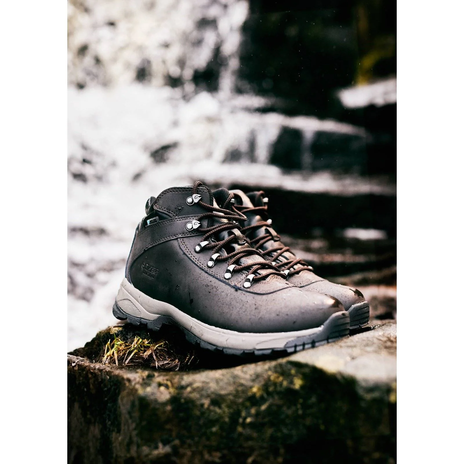 Hi-Tec Eurotrek Lite Waterproof Faux Leather Men's Dark Chocolate Hiking Boots - Image 7