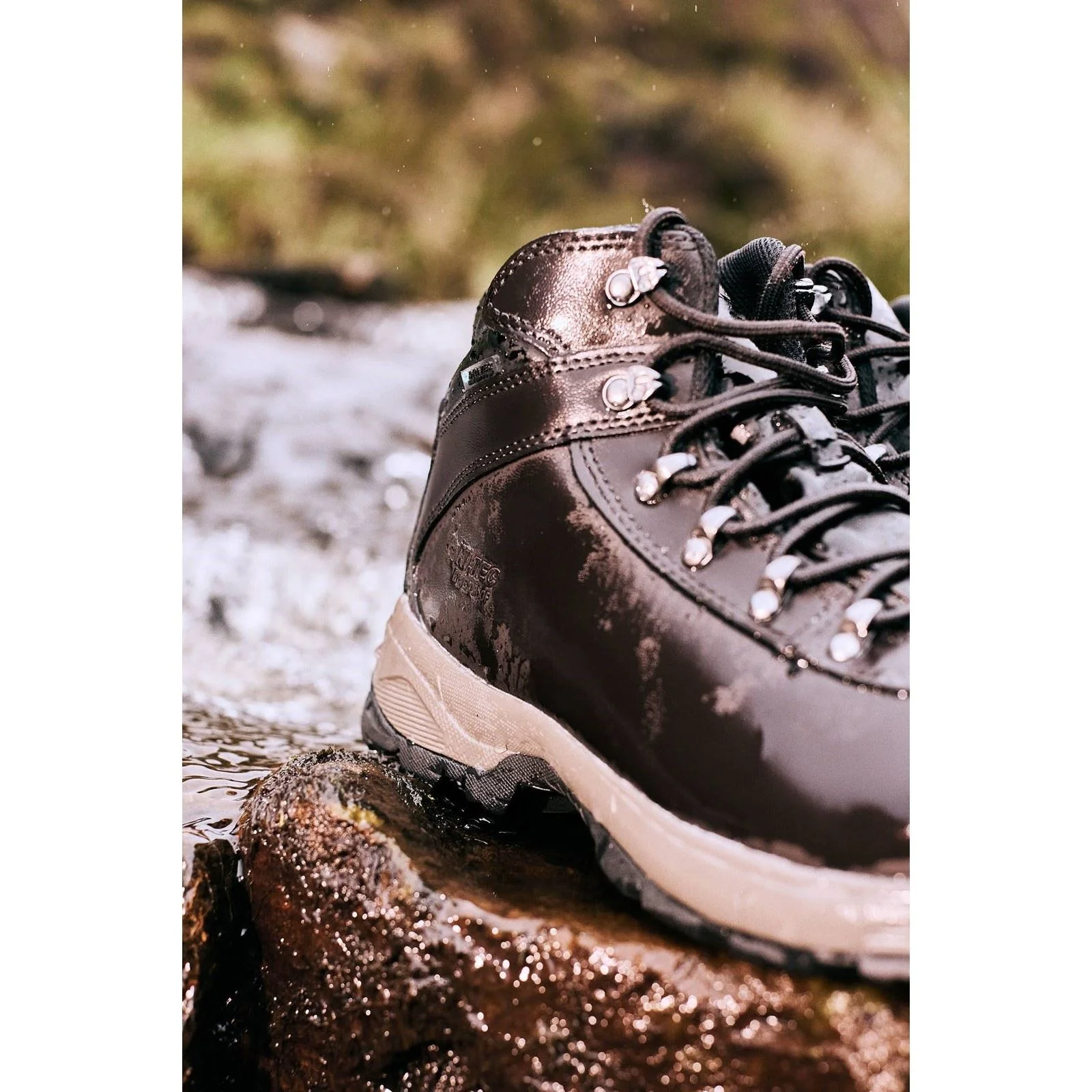 Hi-Tec Eurotrek Lite Waterproof Faux Leather Men's Dark Chocolate Hiking Boots - Image 9