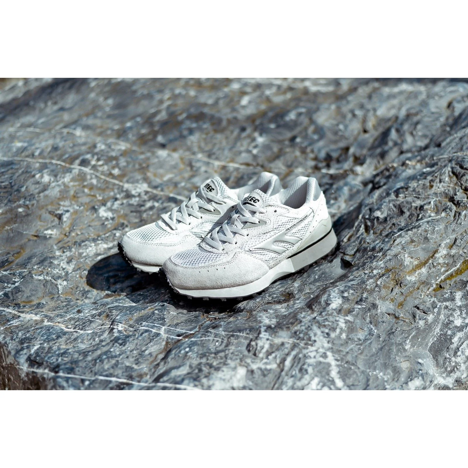Hi-Tec Silver Shadow OG PU Suede Men's Silver/Grey/Green Trainers - Image 8