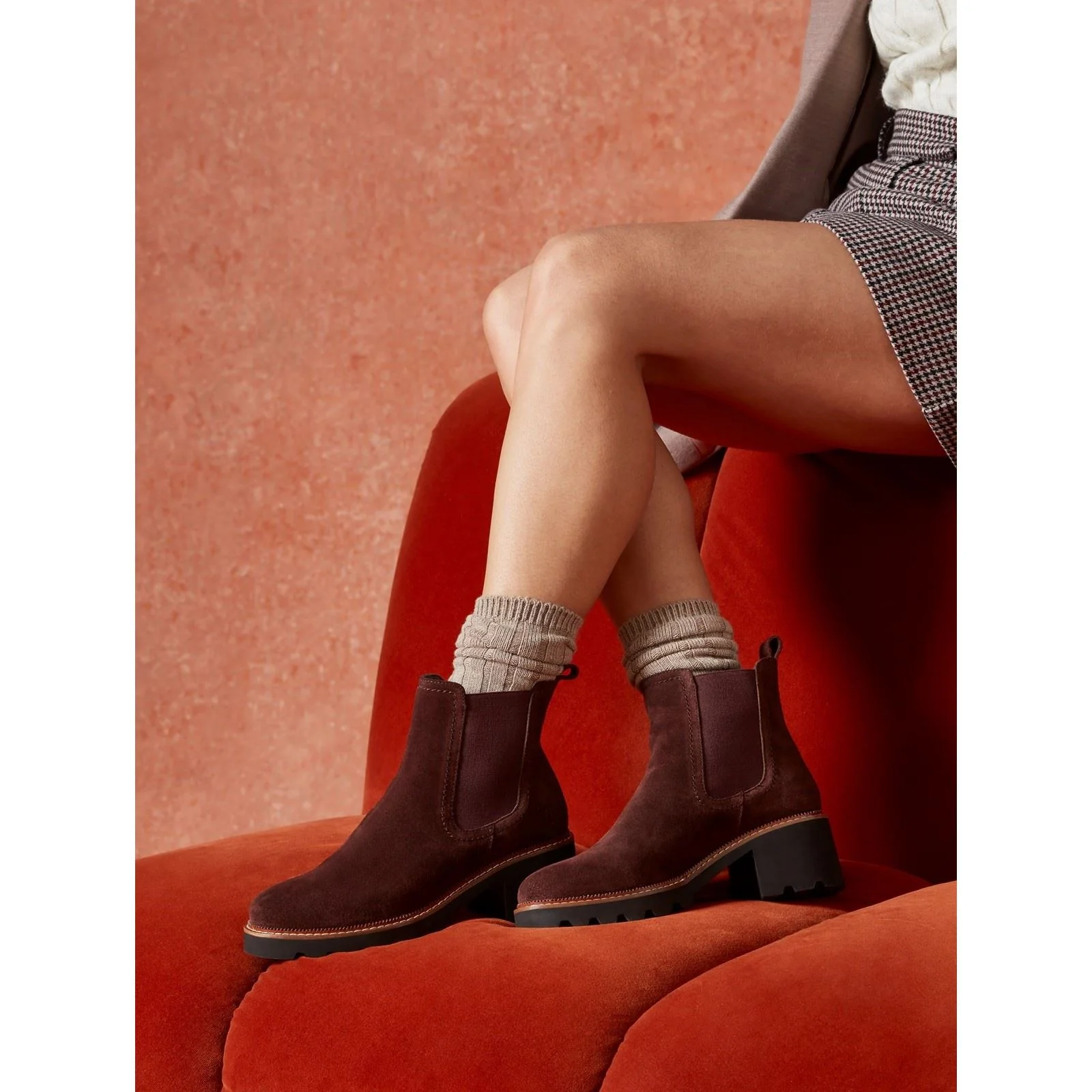 Hush Puppies Gaia Leather Women's Plum Heeled Chelsea Boots - Image 7