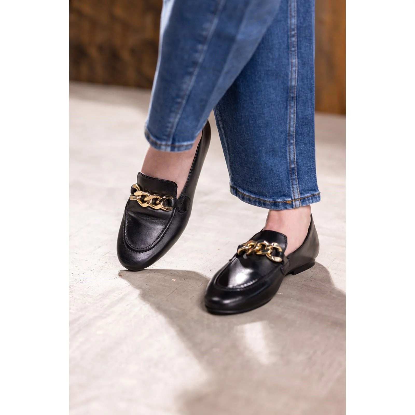 Hush Puppies Women's Harper Chain Loafer in Black - Image 6