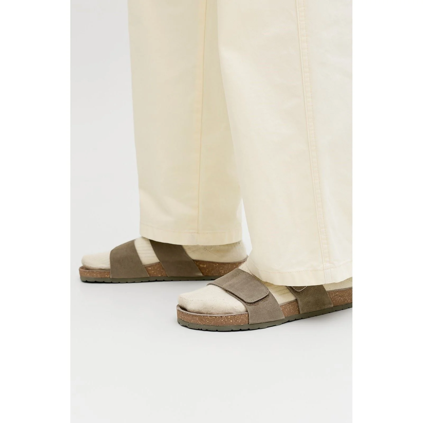 Jack & Jones Malta Suede Men's Martini Olive Sandals - Image 8