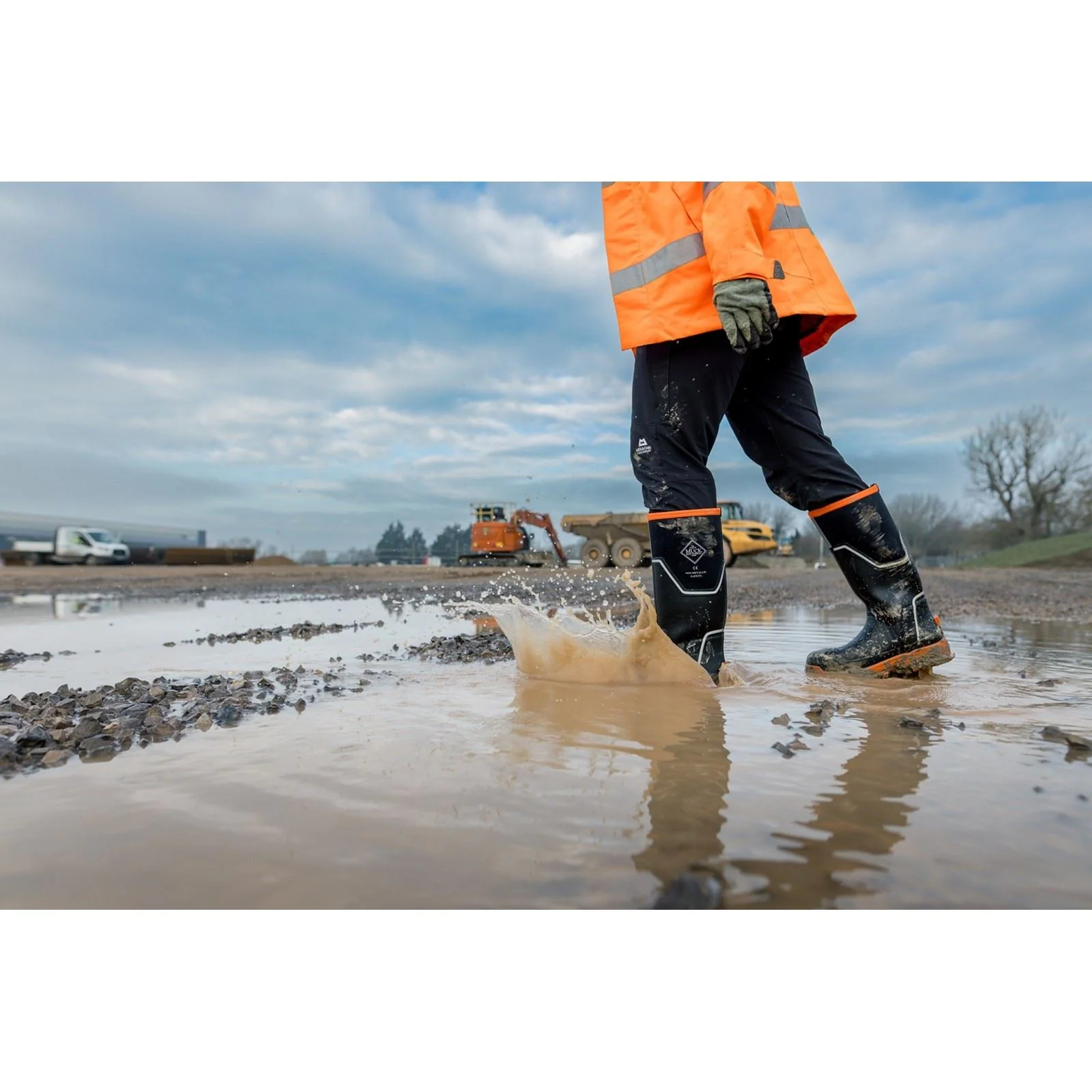 Muck Boots Grit S5 Rubber Women's Black/Orange Wellington Boots - Image 7