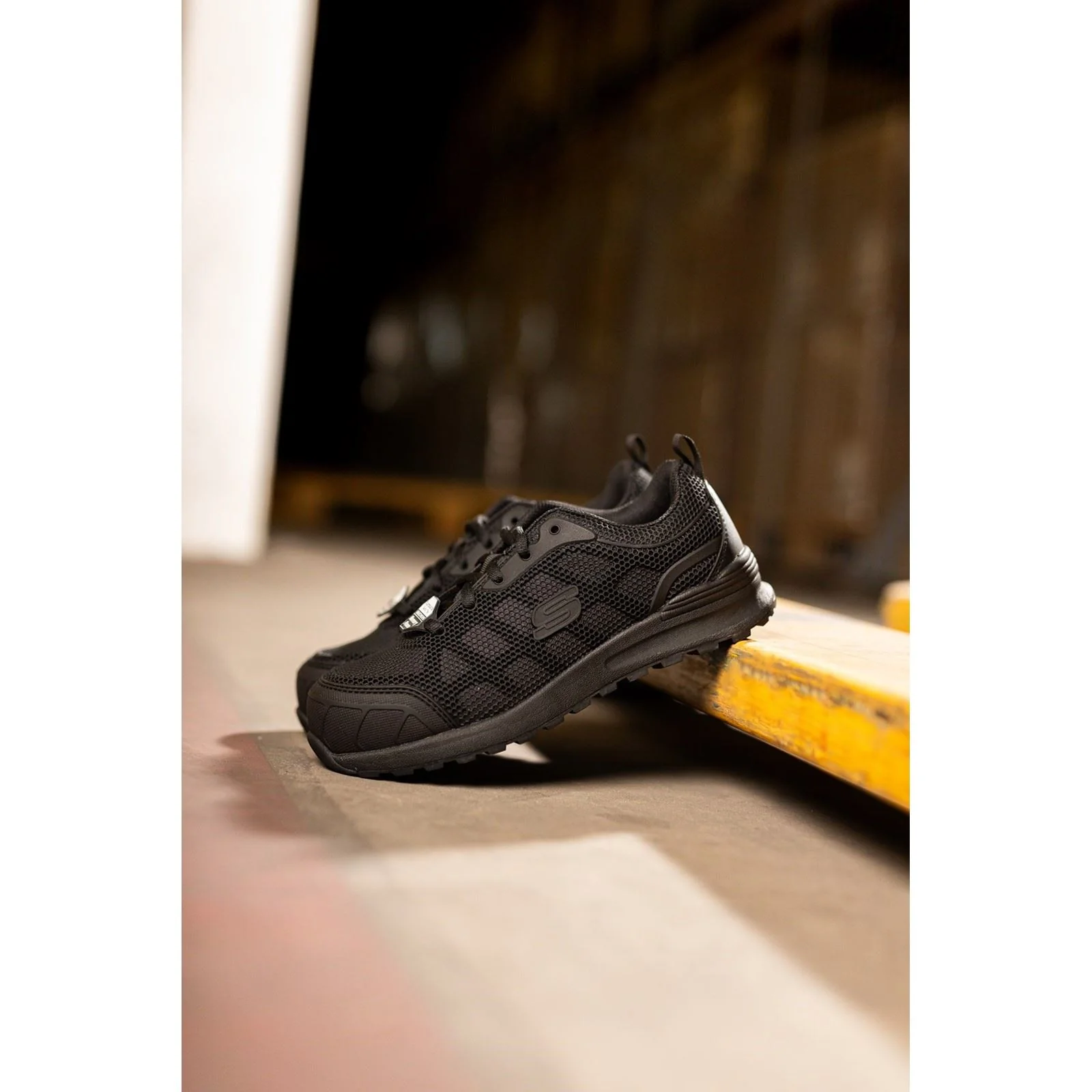 Skechers Workwear Bulklin Ayak Nylon Women's Black/Black Safety Trainers - Image 4